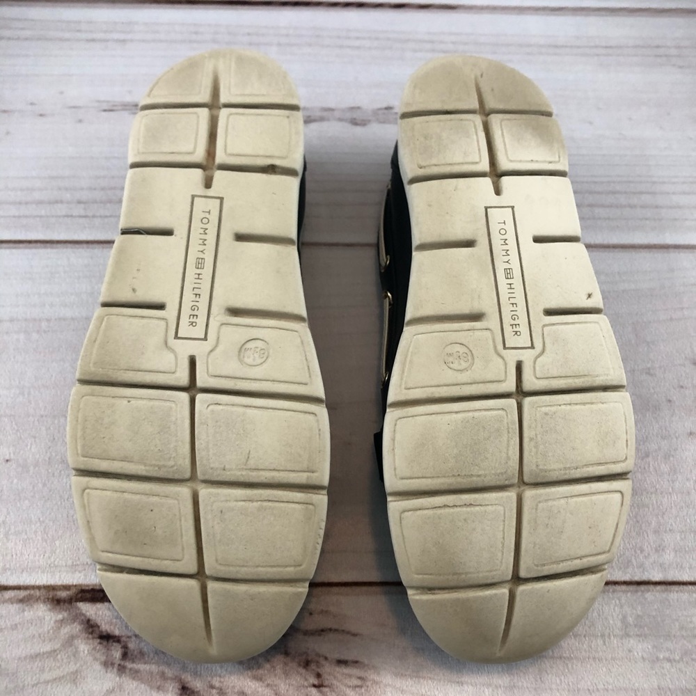 Tommy Hilfiger Shoes Sz 8.5 (Item#326) - Picture 5 of 6